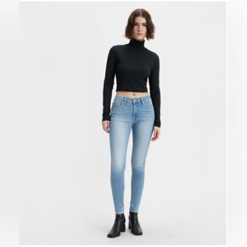 711 SKINNY WOMEN'S LEVI JEANS